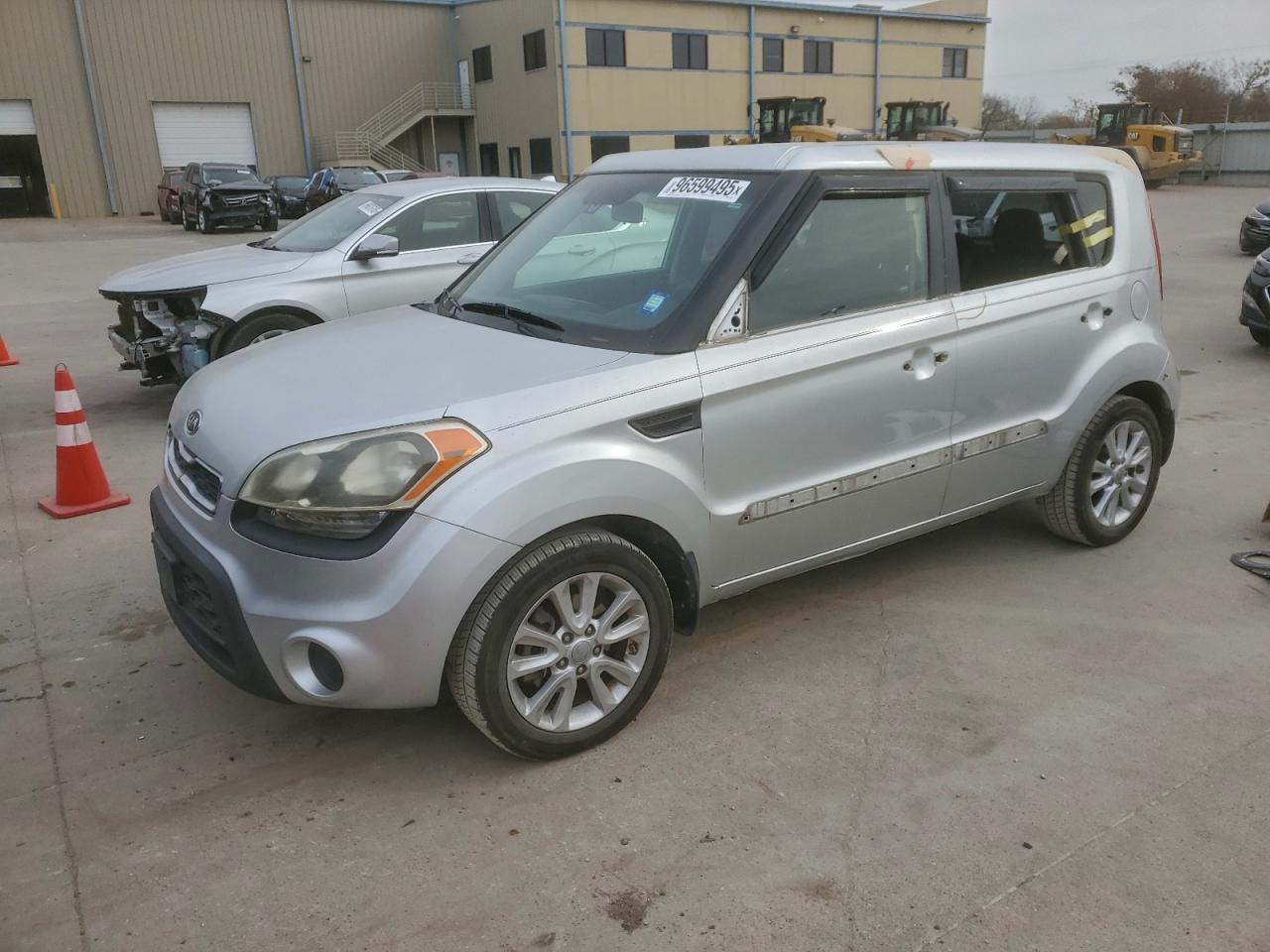 KIA SOUL + 2012