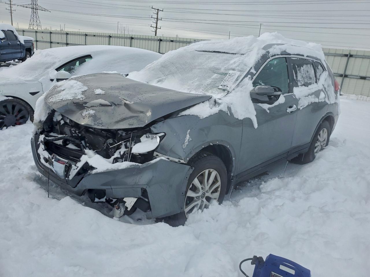 NISSAN ROGUE 2017