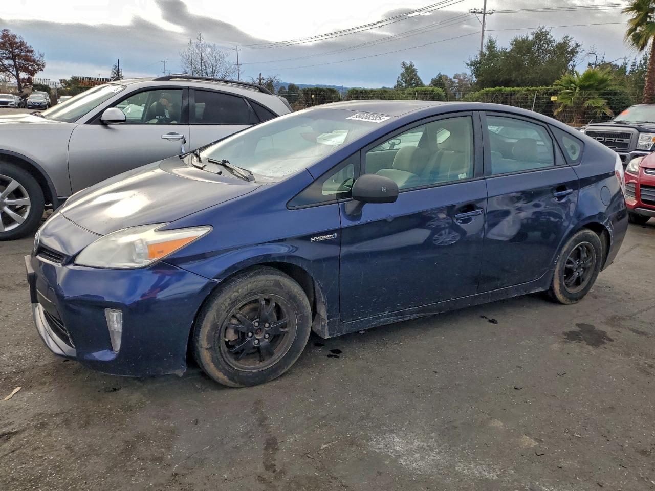 TOYOTA PRIUS 2012