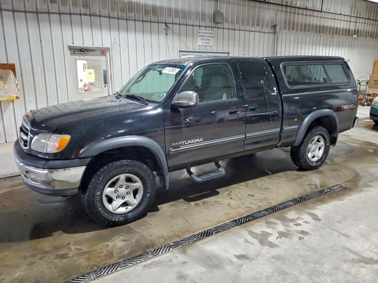 TOYOTA TUNDRA ACC 2001