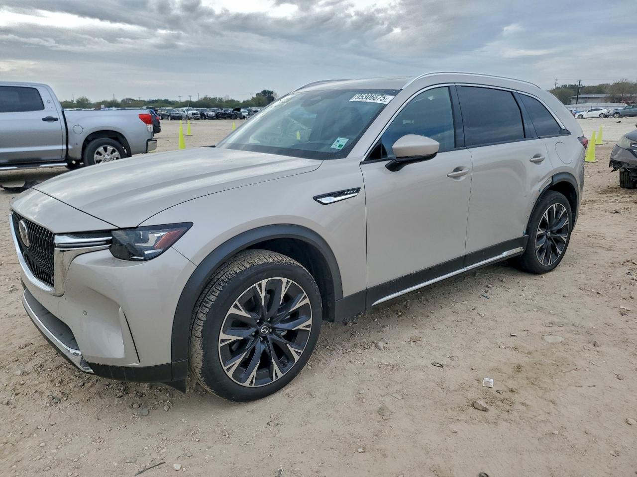MAZDA CX-90 2025