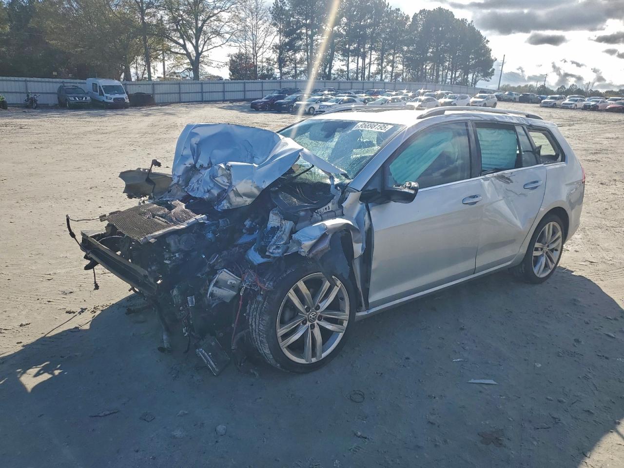 VOLKSWAGEN GOLF SPORT 2015