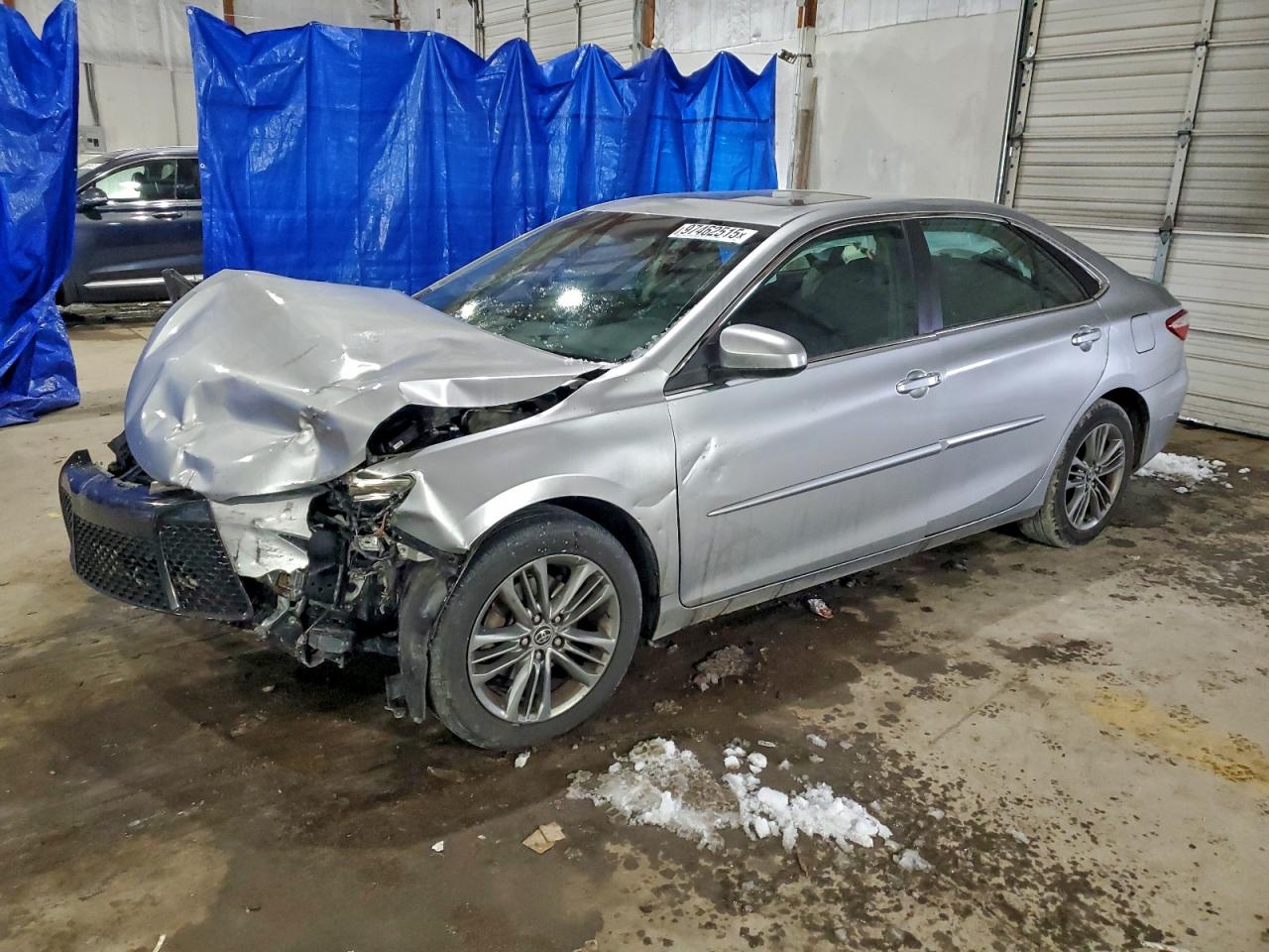 TOYOTA CAMRY LE 2015