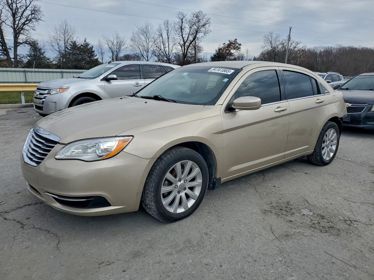 CHRYSLER 200 TOURIN 2013