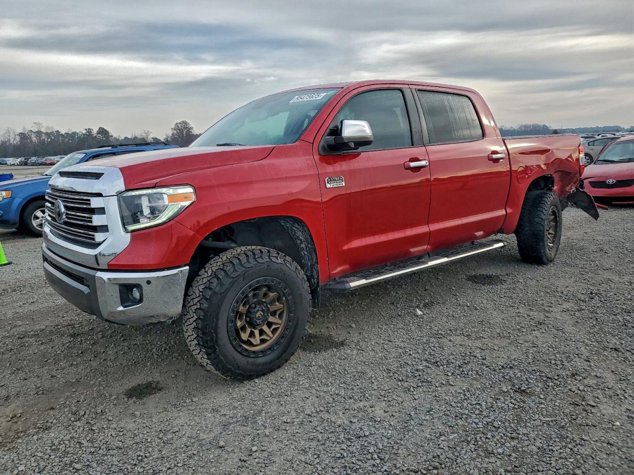 TOYOTA TUNDRA 2020