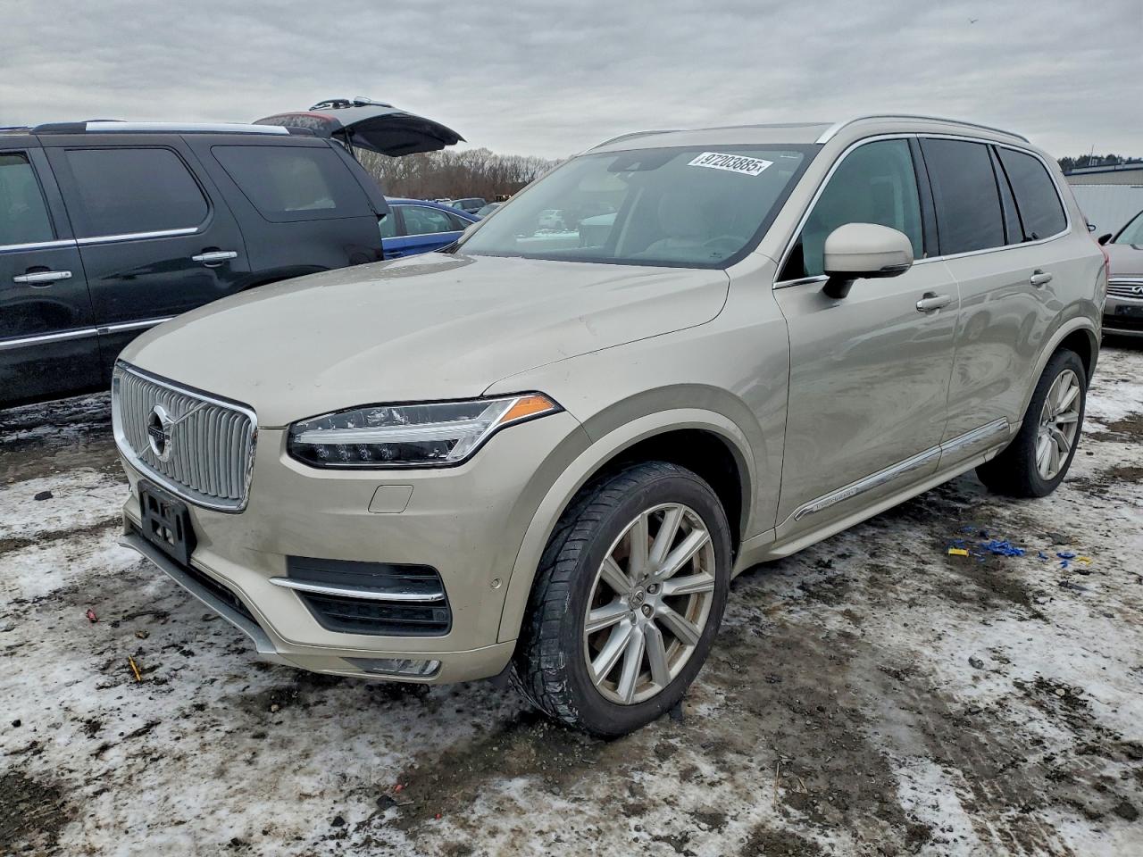 VOLVO XC90 2016