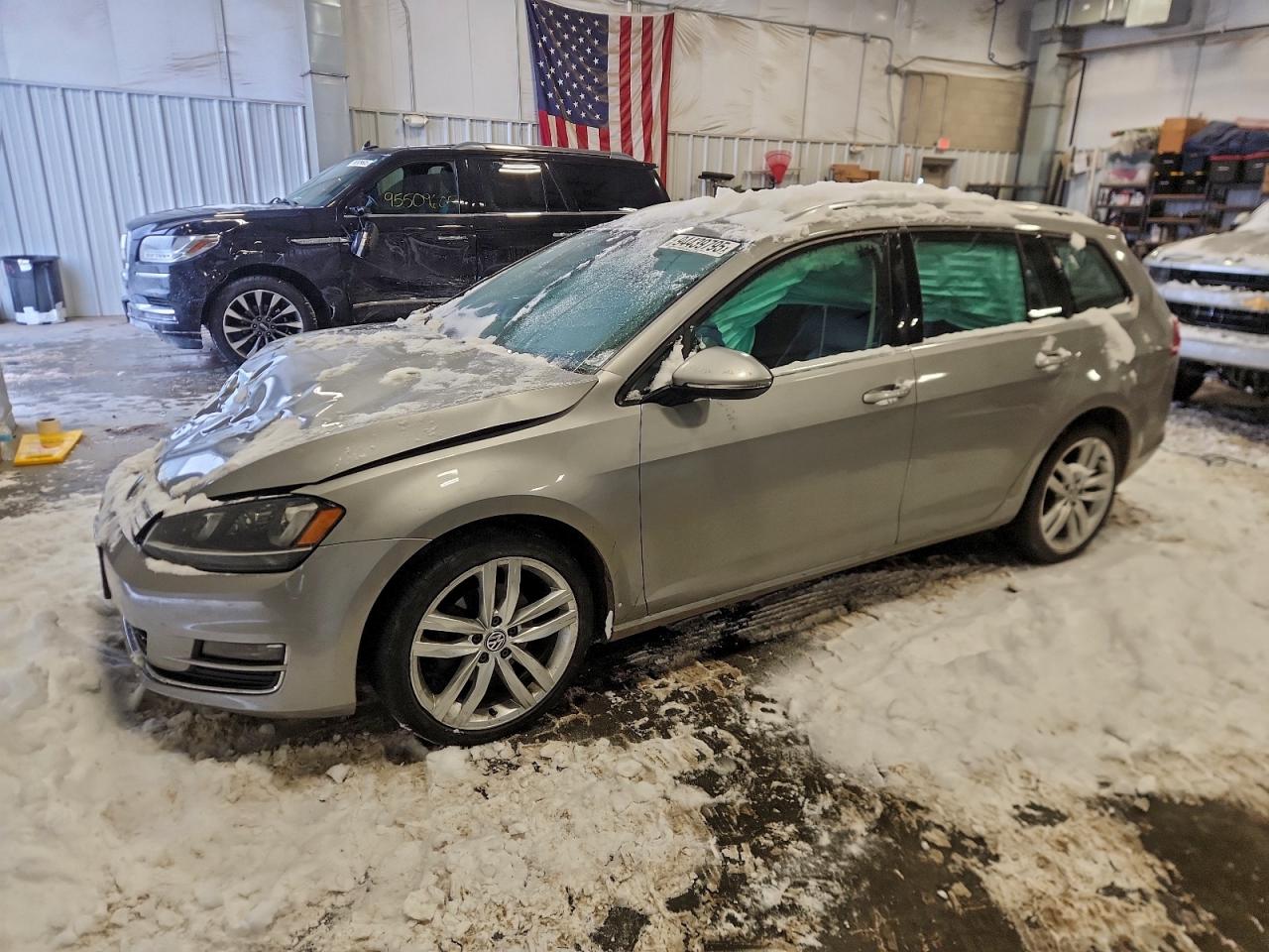 VOLKSWAGEN GOLF SPORT 2015