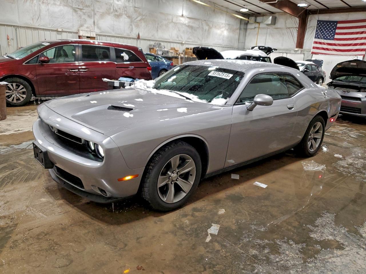 DODGE CHALLENGER 2016