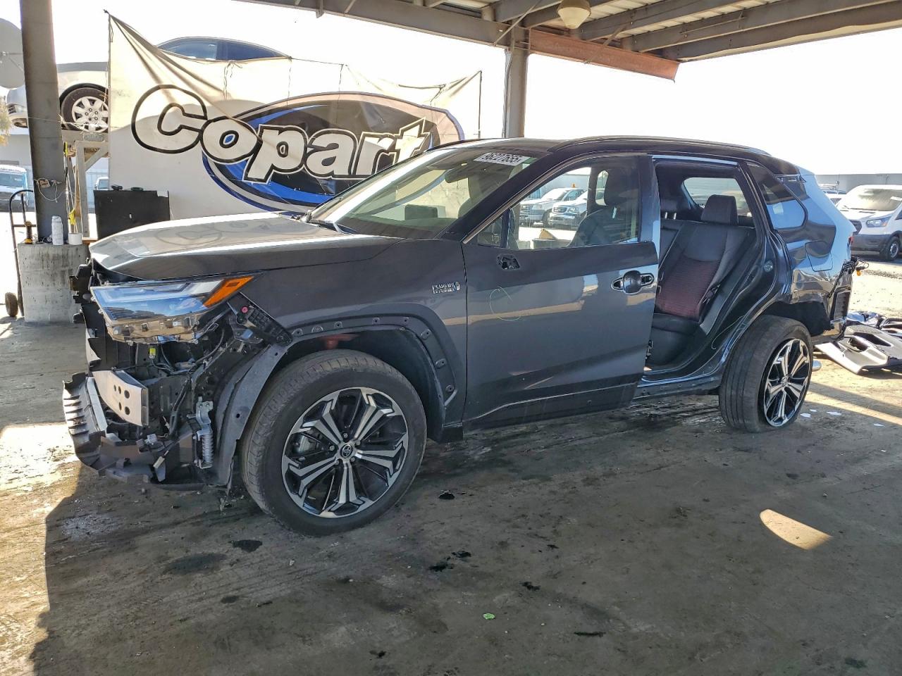 TOYOTA RAV4 PRIME 2023