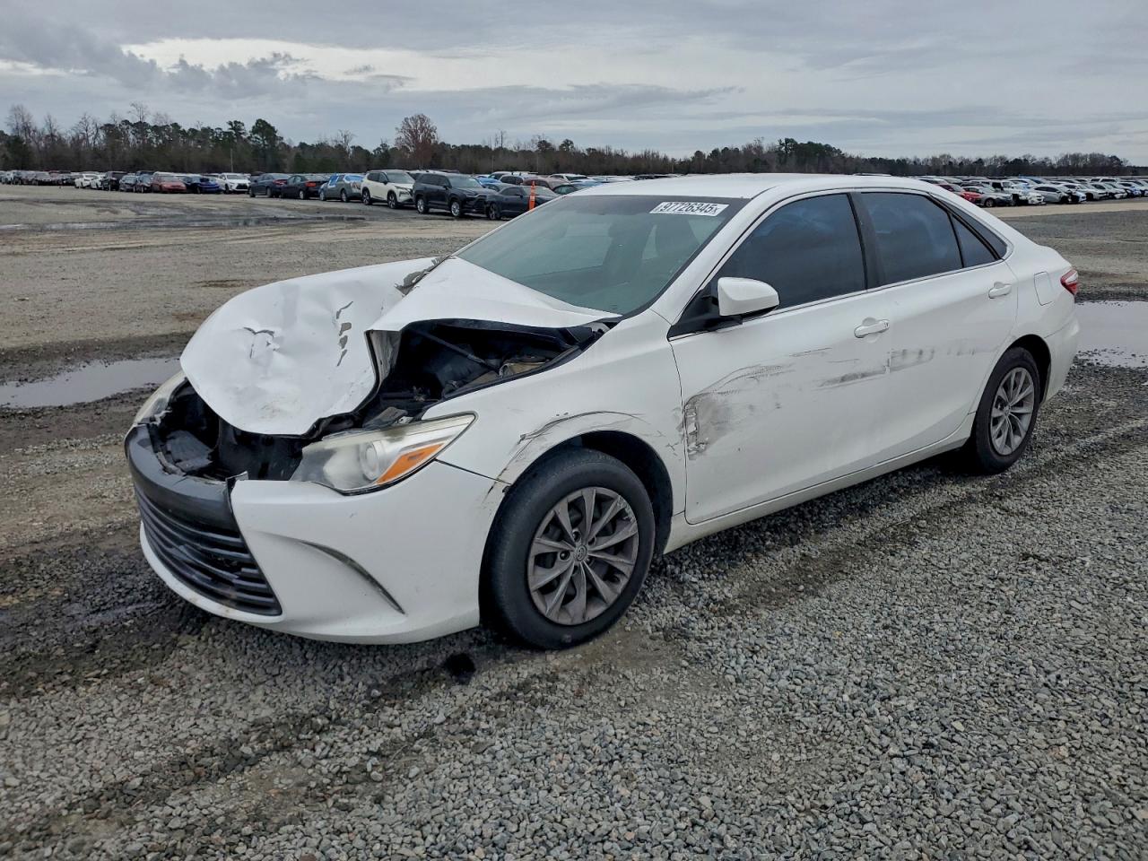 TOYOTA CAMRY LE 2017
