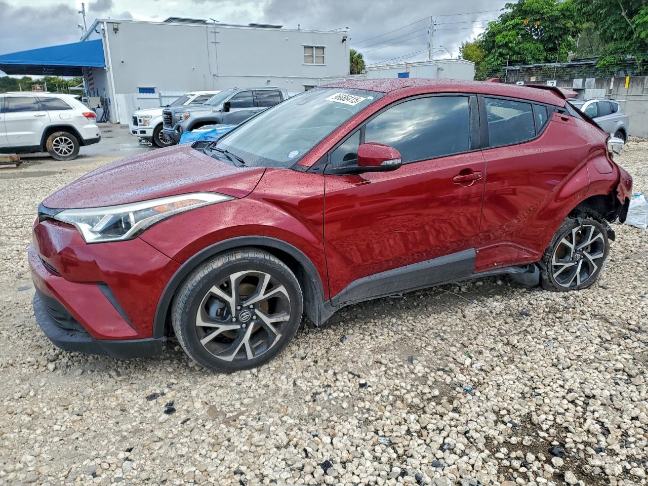 TOYOTA C-HR 2018