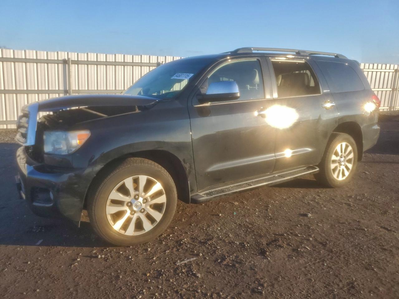 TOYOTA SEQUOIA LI 2016