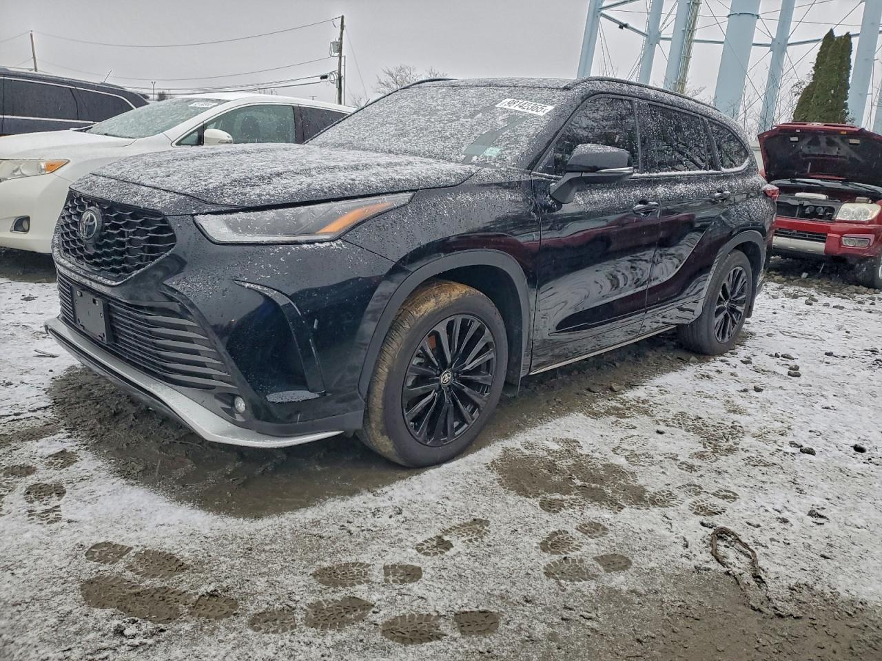 TOYOTA HIGHLANDER 2024