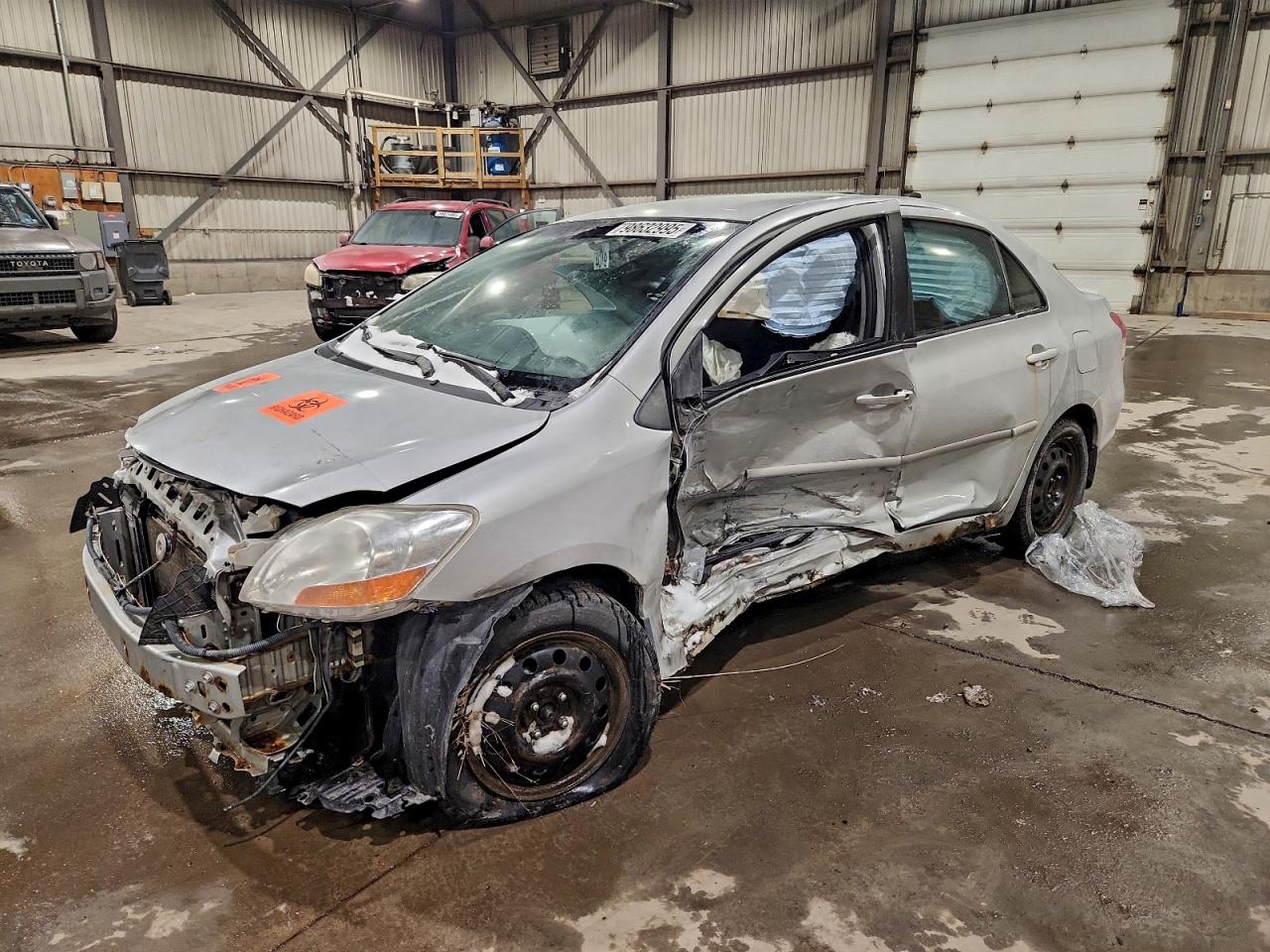 TOYOTA YARIS 2010