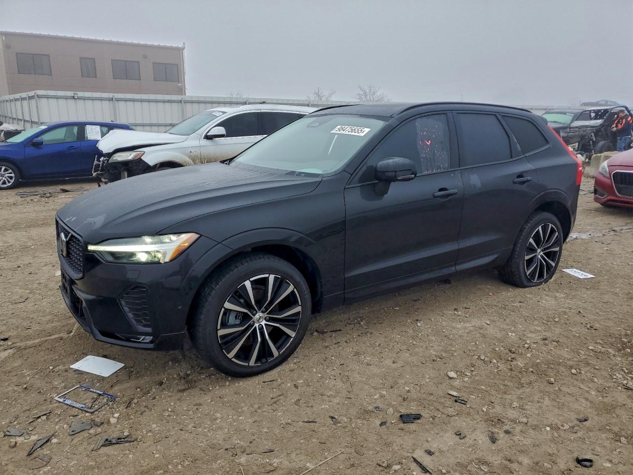 VOLVO XC60 PLUS 2025