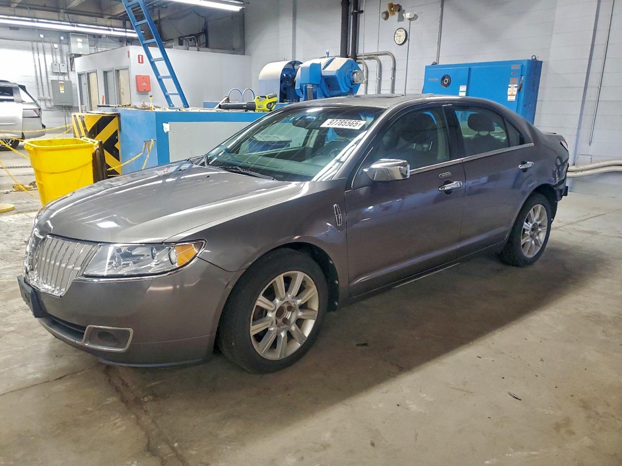 LINCOLN MKZ 2011