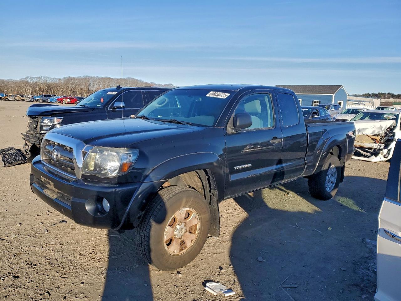 TOYOTA TACOMA ACC 2009