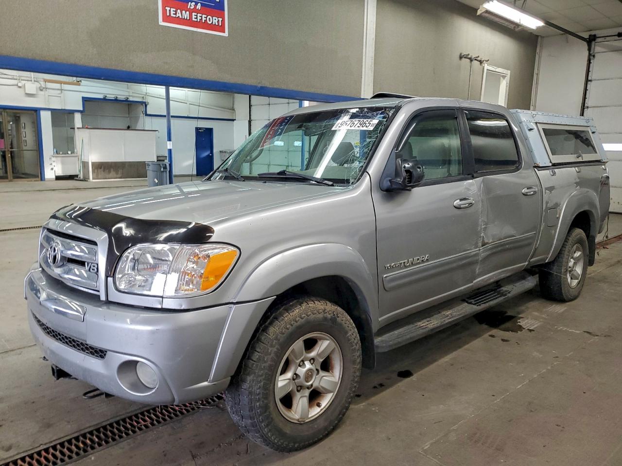 TOYOTA TUNDRA DOU 2006