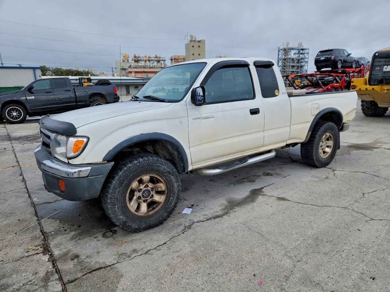 TOYOTA TACOMA 2000