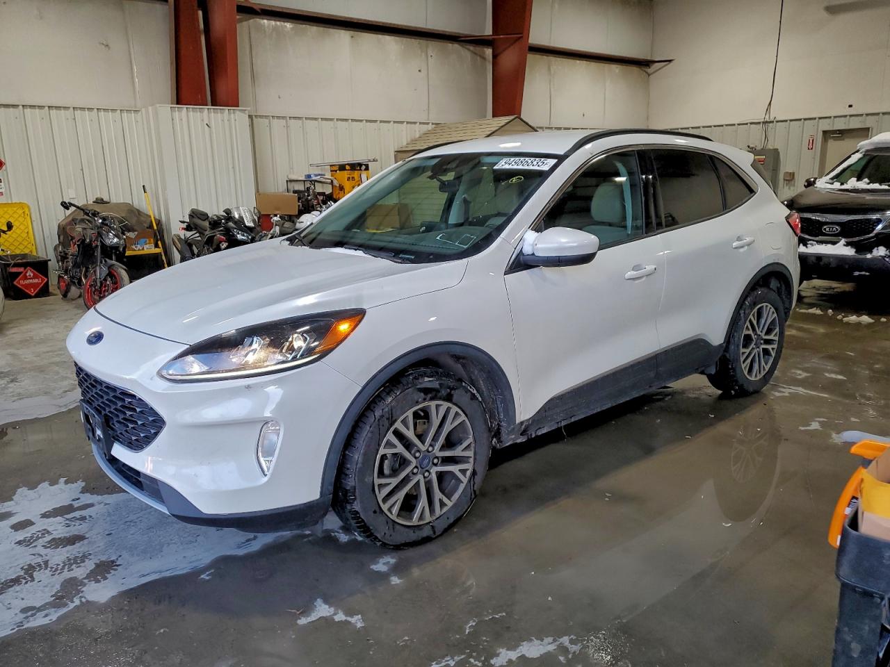 FORD ESCAPE SEL 2021