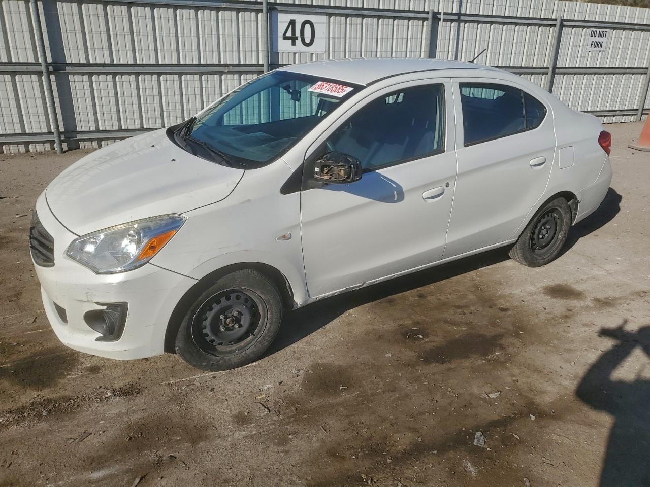 MITSUBISHI MIRAGE G4 2017