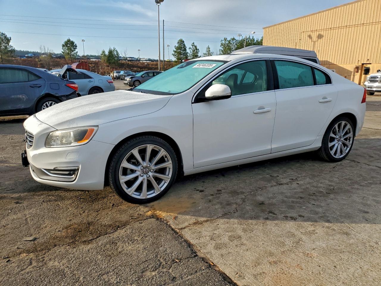 VOLVO S60 PLATIN 2016