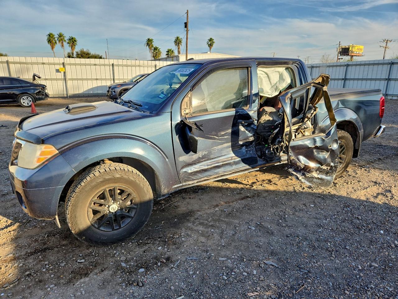 NISSAN FRONTIER S 2016