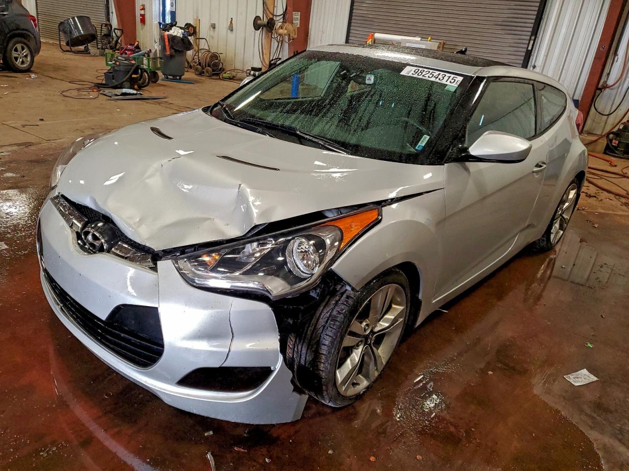HYUNDAI VELOSTER 2013