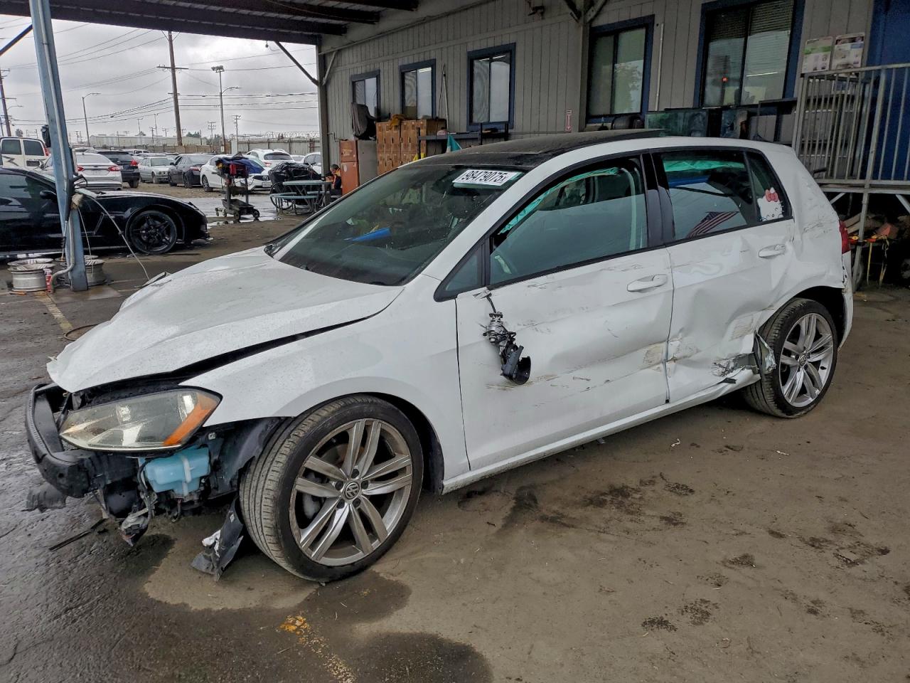 VOLKSWAGEN GOLF 2015