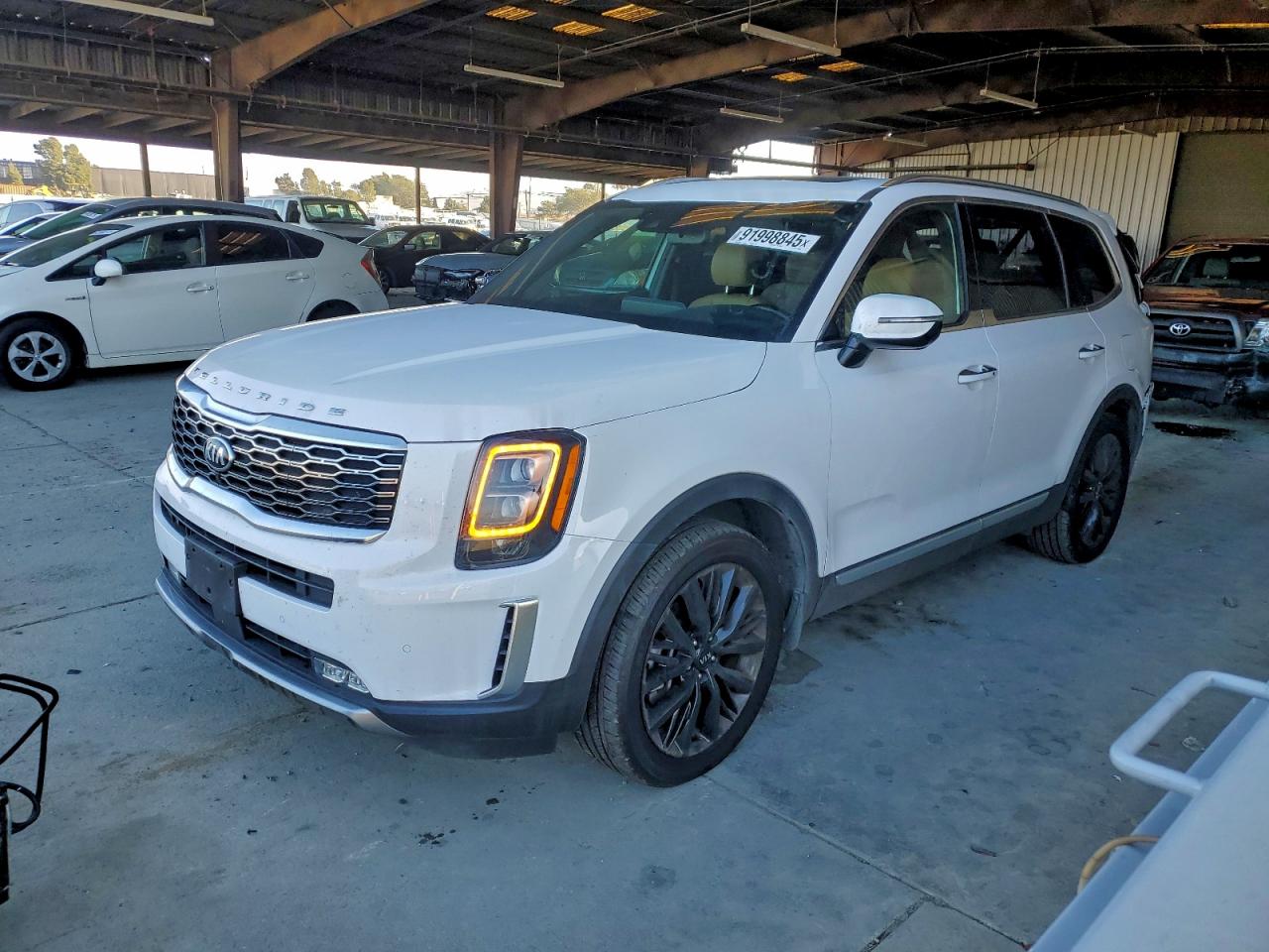 KIA TELLURIDE 2021