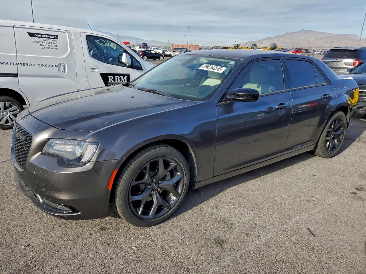 CHRYSLER 300 TOURIN 2023