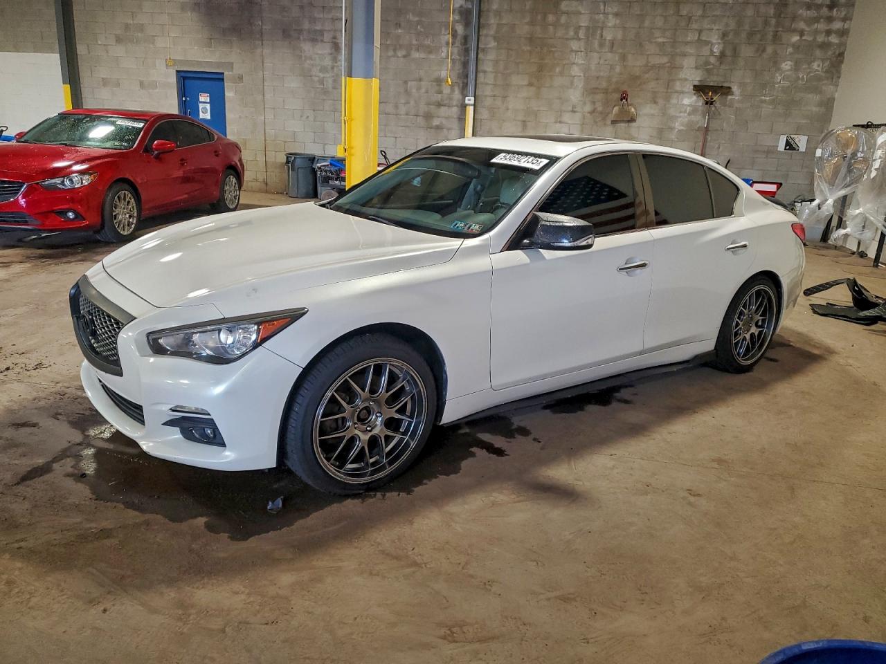 INFINITI Q50 BASE 2014