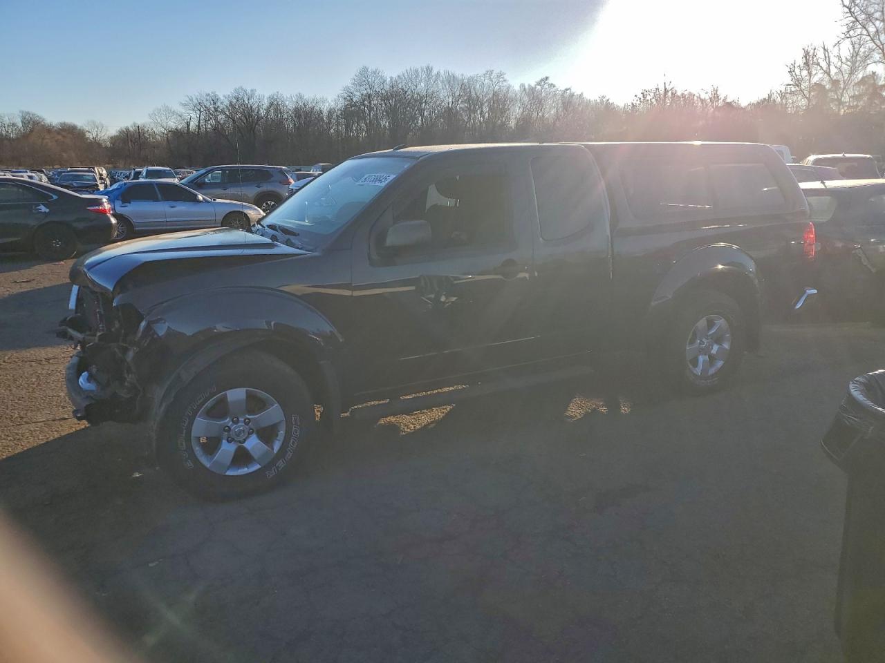 NISSAN FRONTIER 2012