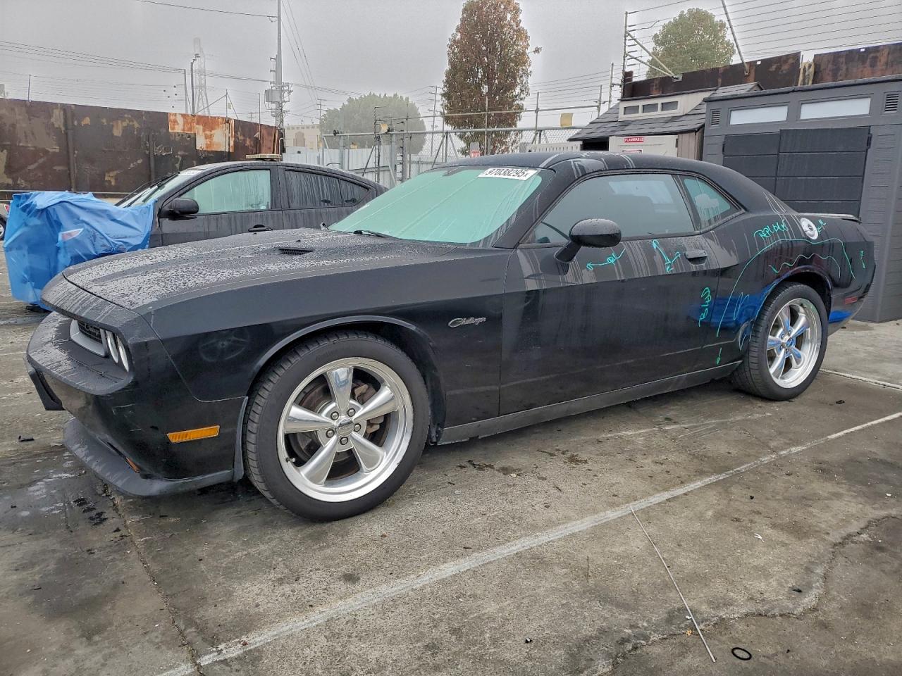 DODGE CHALLENGER 2012