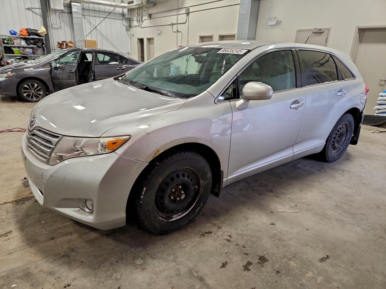 TOYOTA VENZA 2011