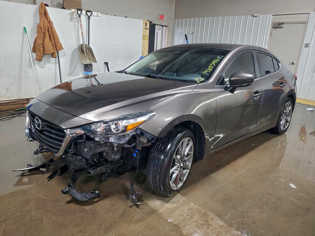 MAZDA 3 2018