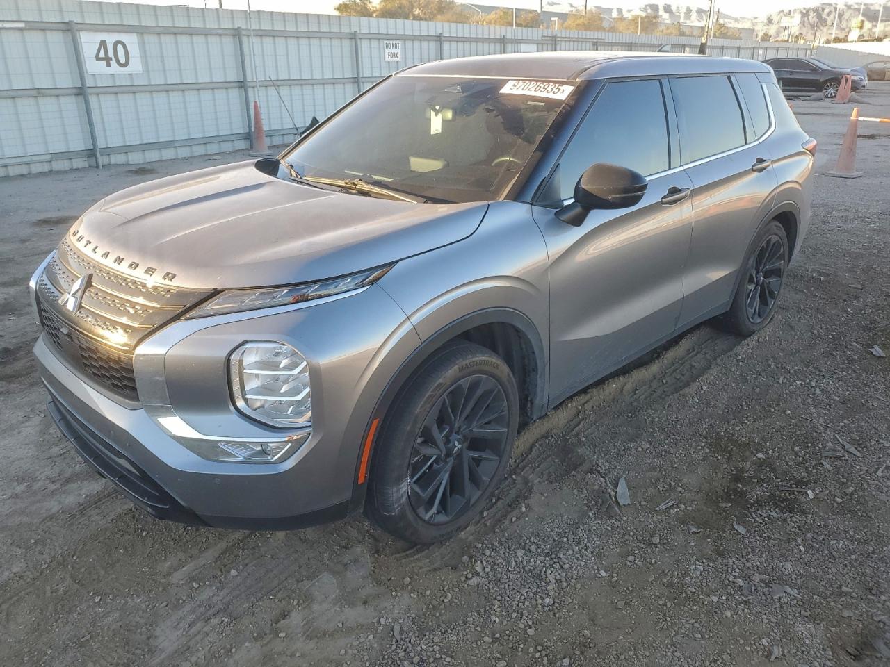 MITSUBISHI OUTLANDER 2022