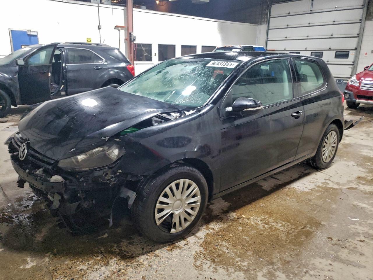 VOLKSWAGEN GOLF 2012