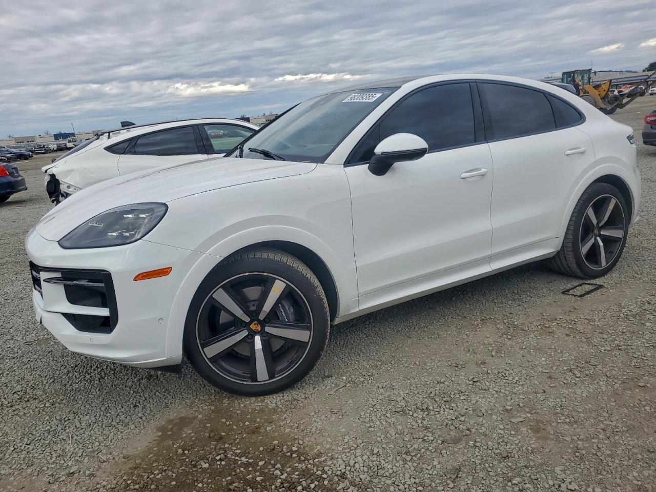 PORSCHE CAYENNE CO 2024