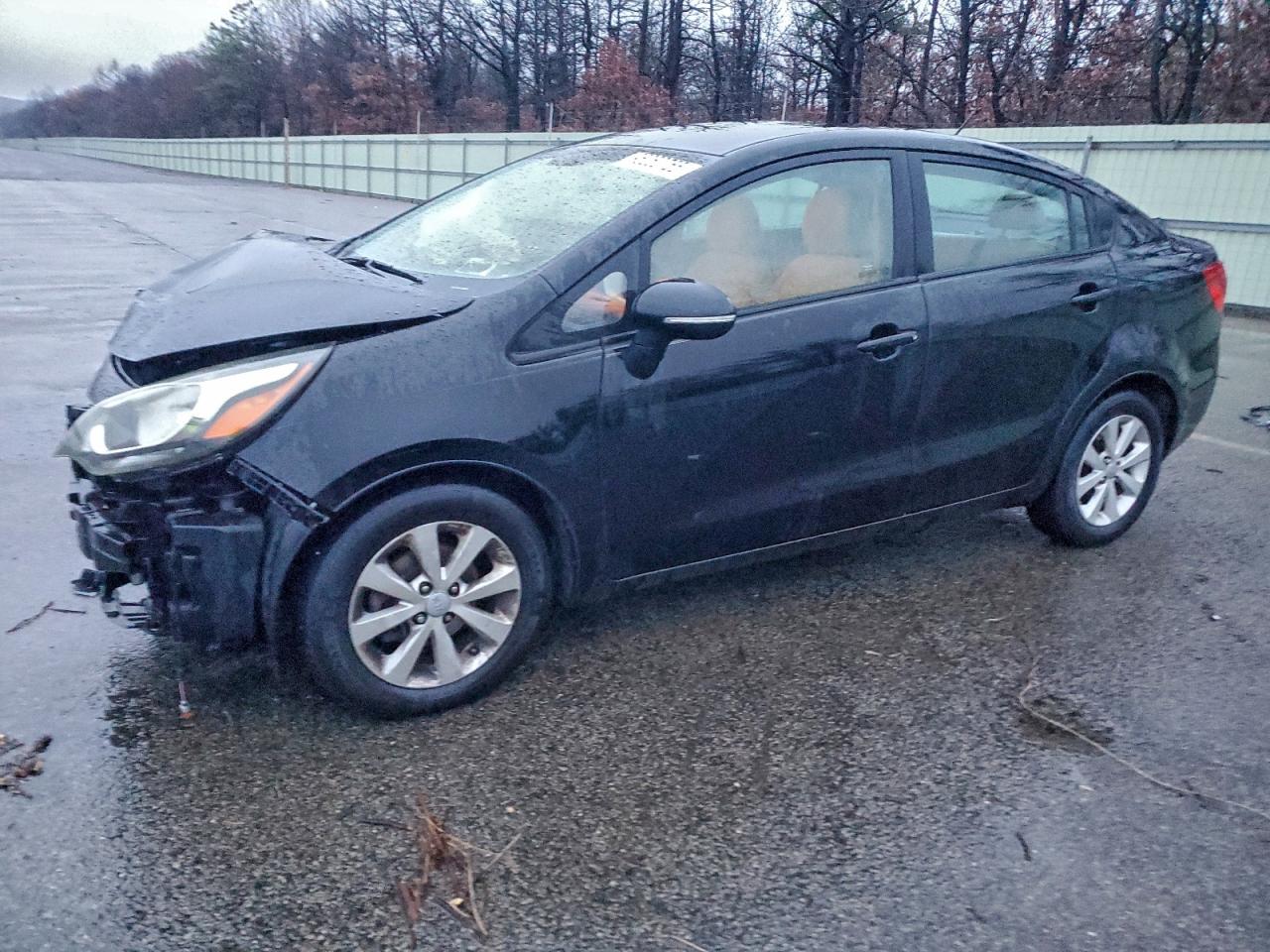 KIA RIO EX 2013