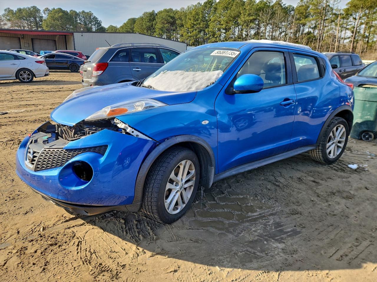 NISSAN JUKE S 2011