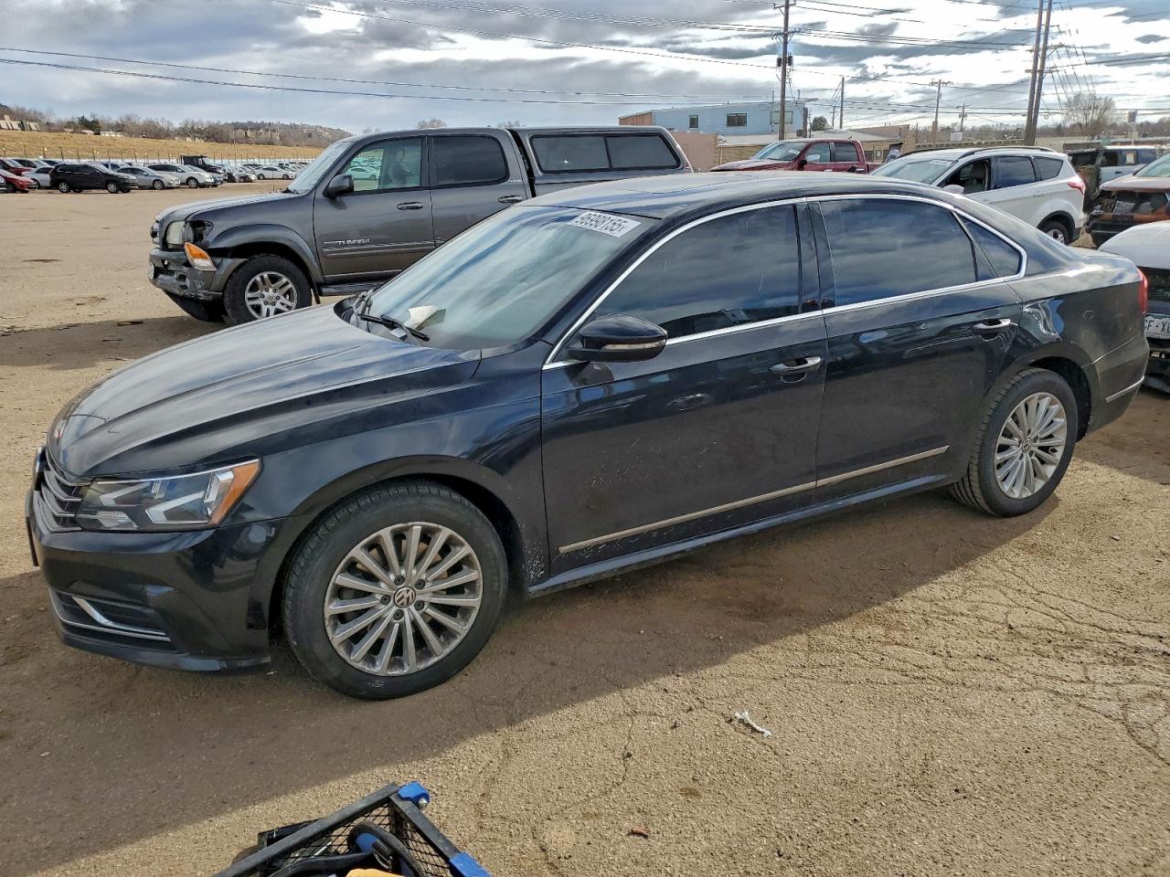 VOLKSWAGEN PASSAT SE 2017