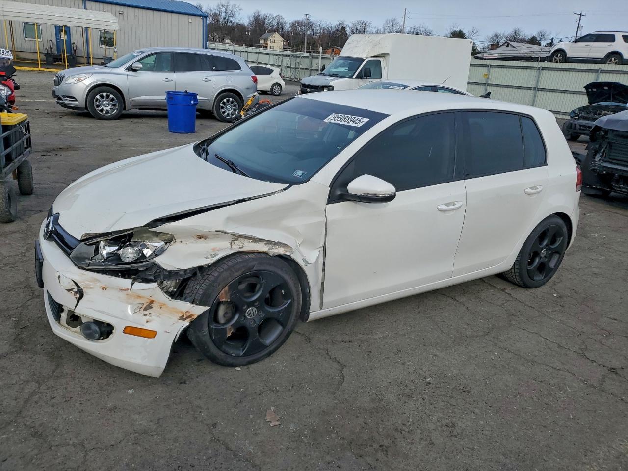 VOLKSWAGEN GOLF 2011