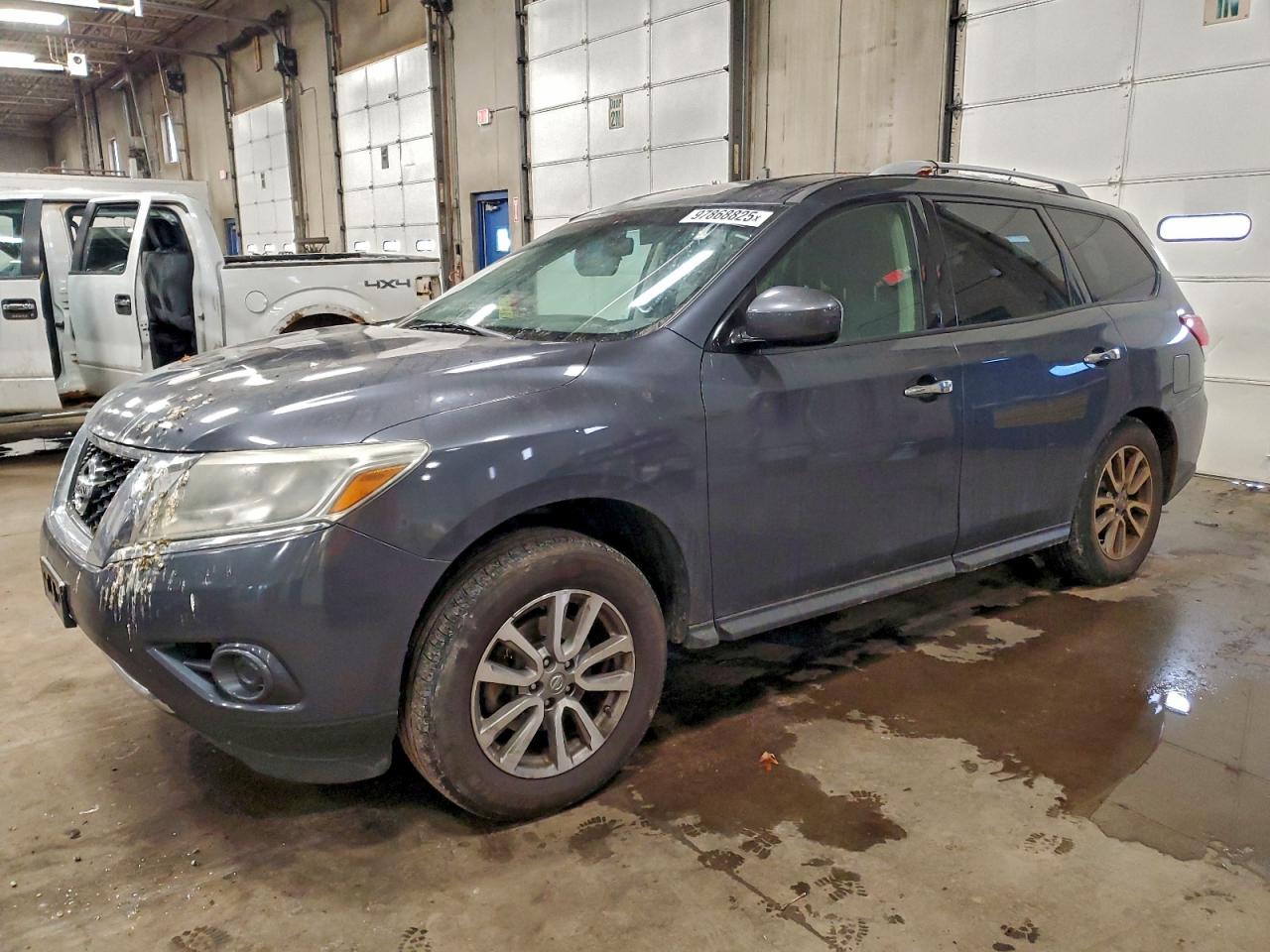NISSAN PATHFINDER 2013