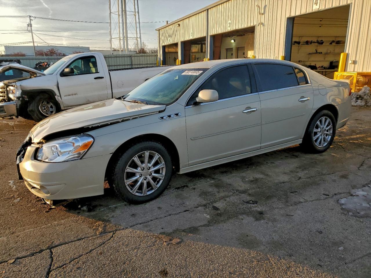 BUICK LUCERNE CX 2011
