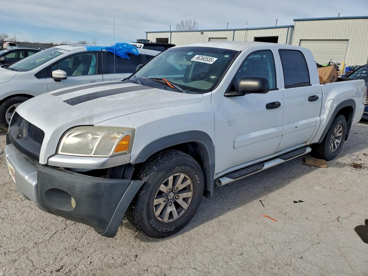 MITSUBISHI RAIDER 2006