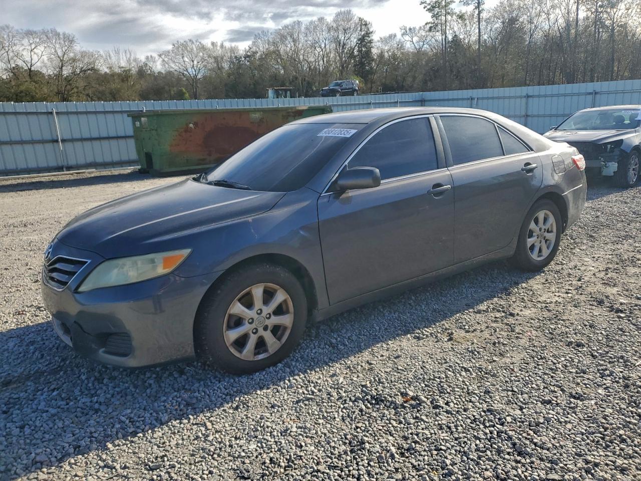 TOYOTA CAMRY BASE 2011