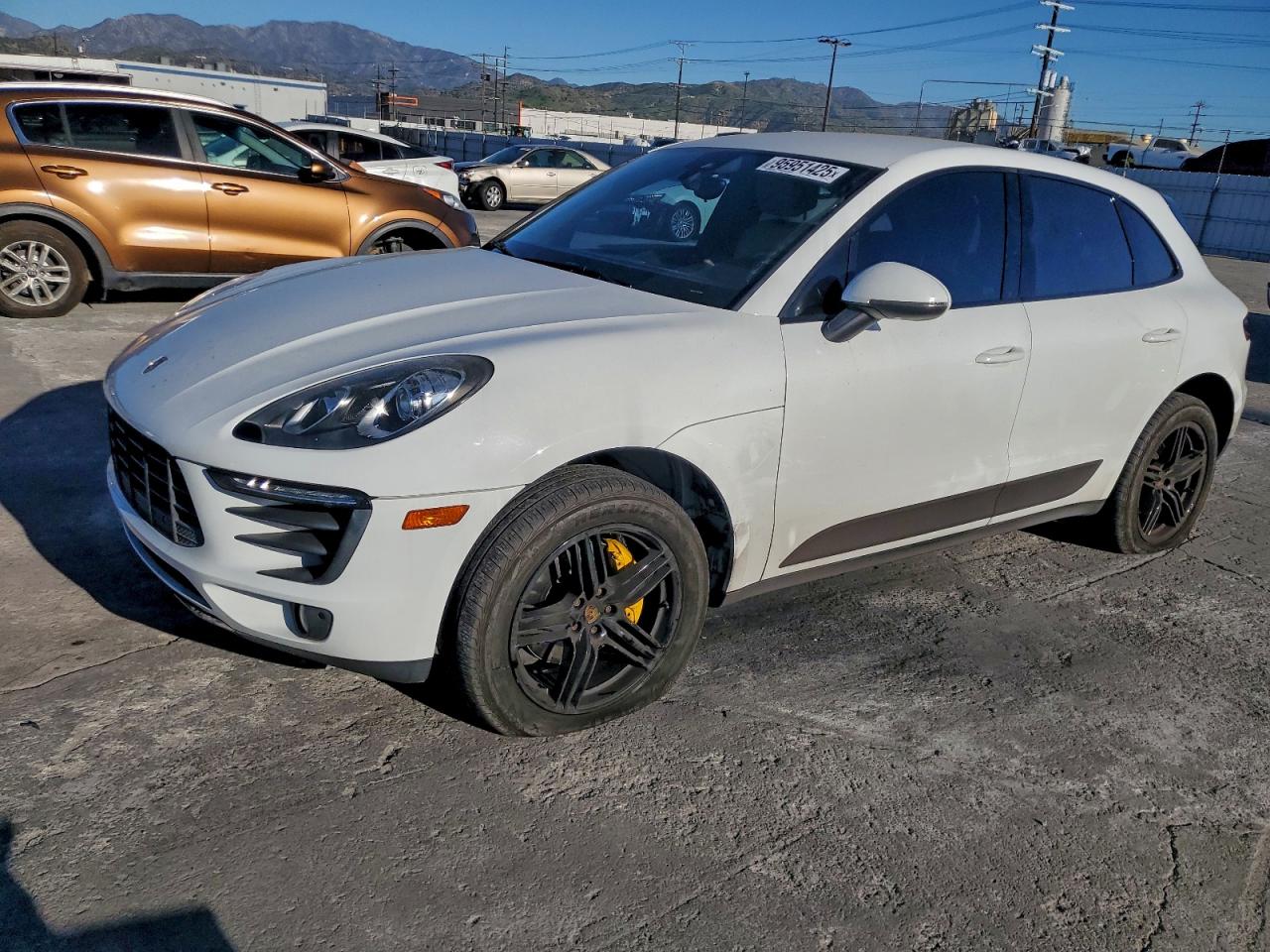 PORSCHE MACAN 2018