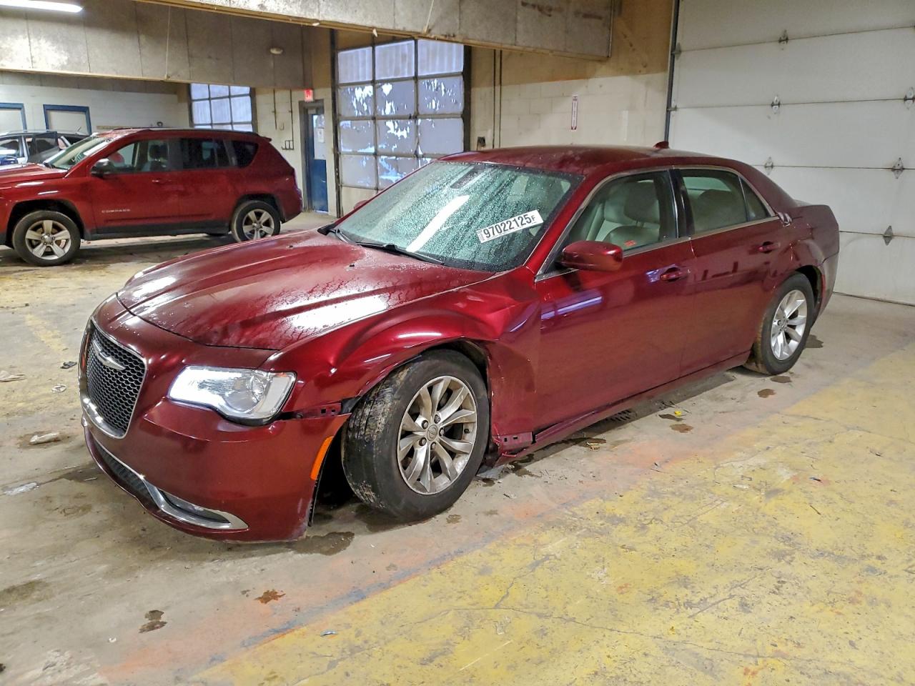 CHRYSLER 300 2015