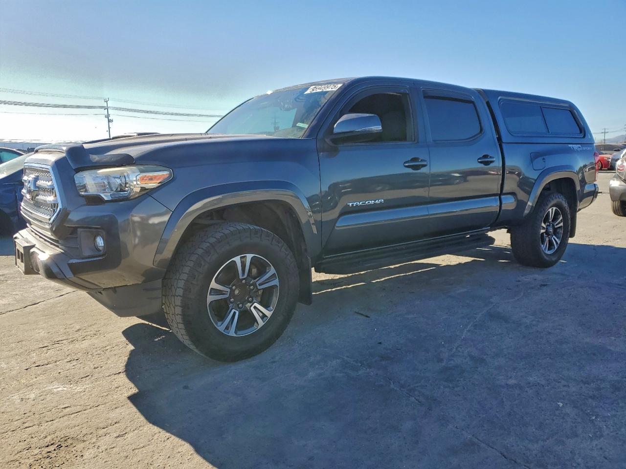 TOYOTA TACOMA DOU 2017